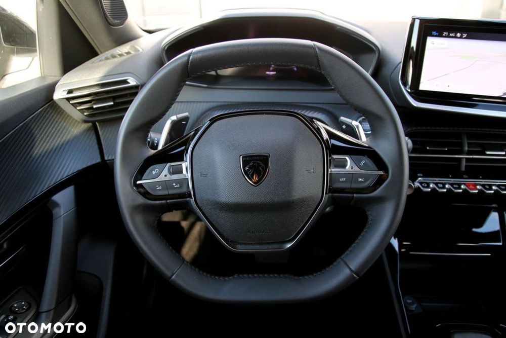 Peugeot 2008 - 15