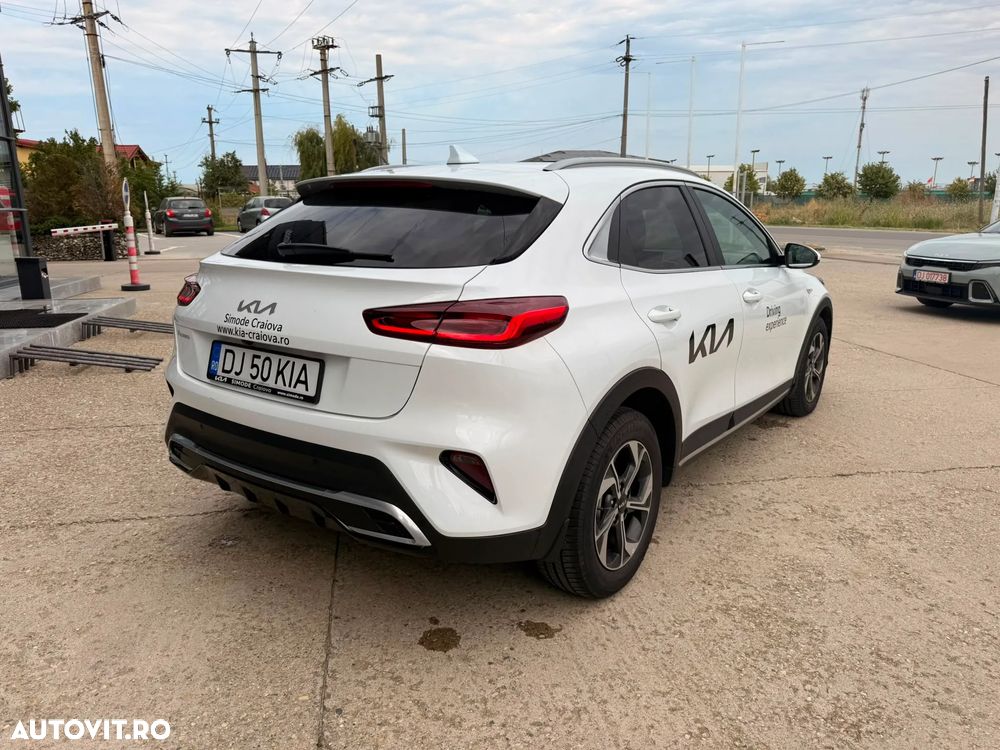 Kia XCeed 1.6 T-GDI 7DCT City - 3