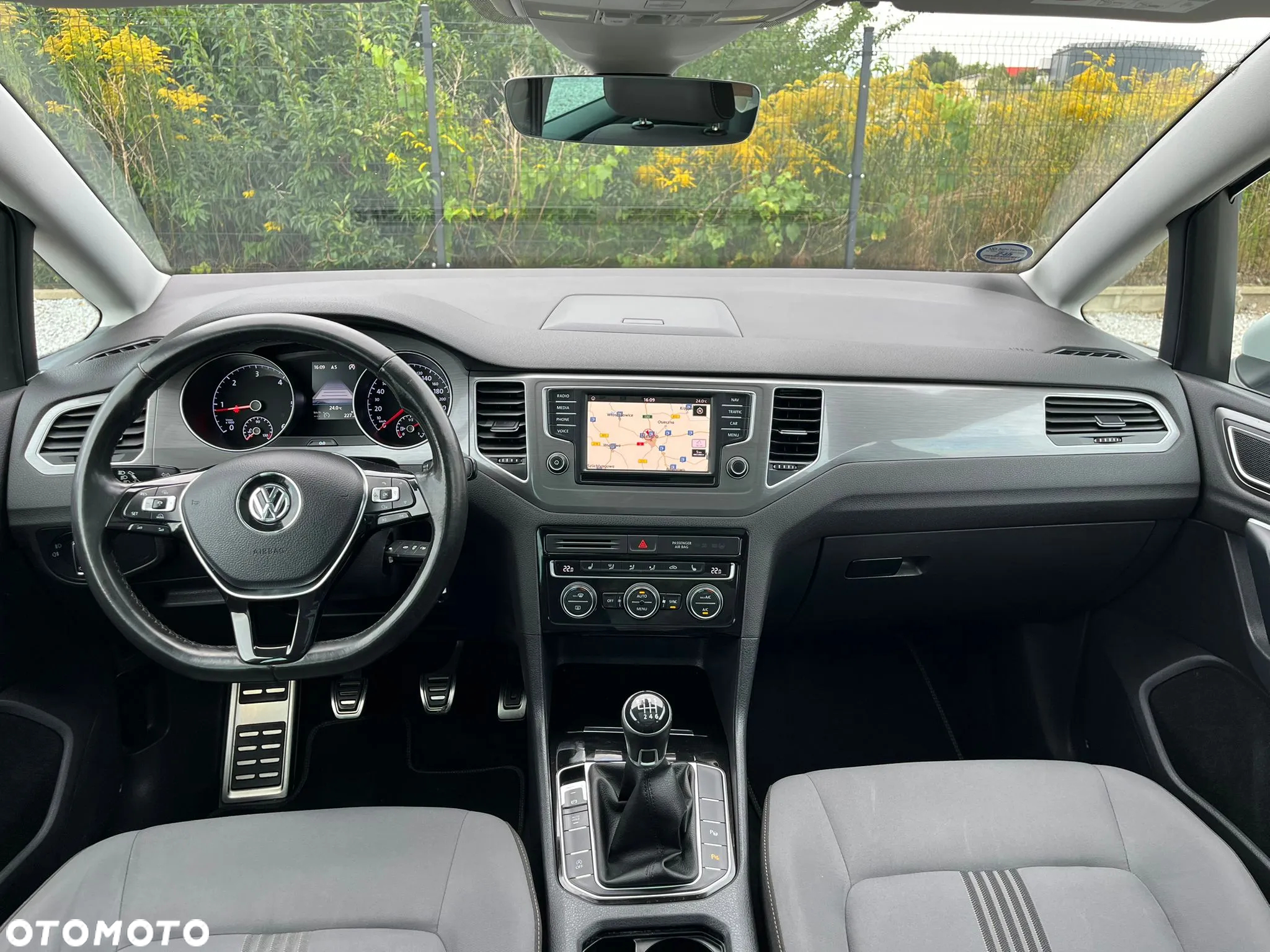 Volkswagen Golf Sportsvan - 20