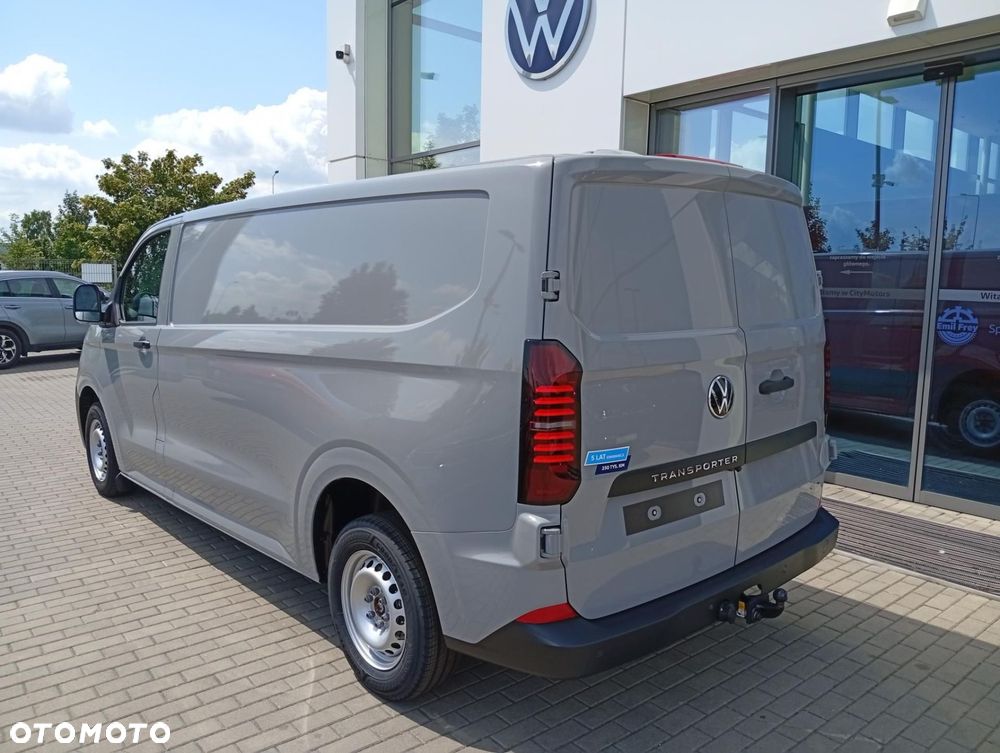 Volkswagen Transporter - 12