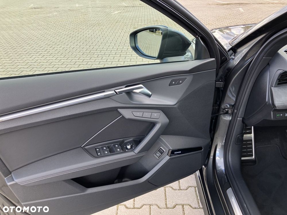 Audi A3 Sportback - 12