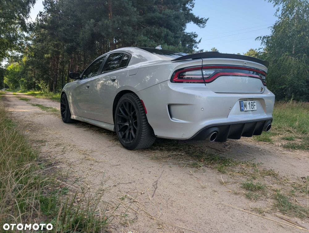 Dodge Charger 6.4 Scat Pack - 14