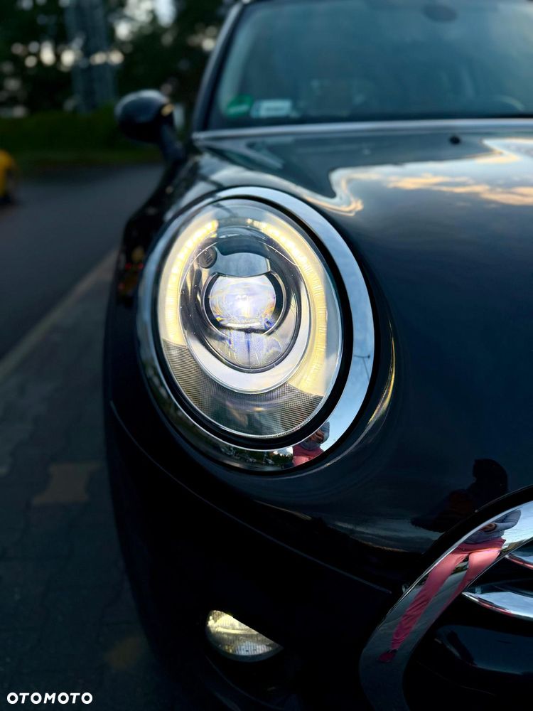 MINI Cooper Standard - 33