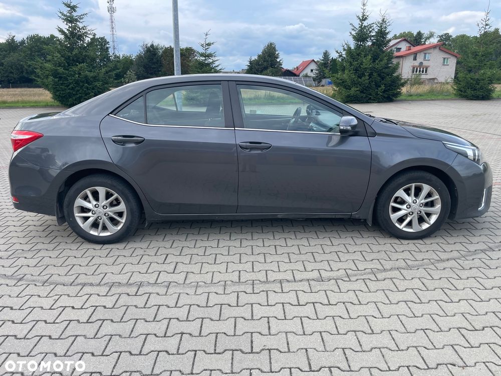 Toyota Corolla 1.6 Prestige - 4