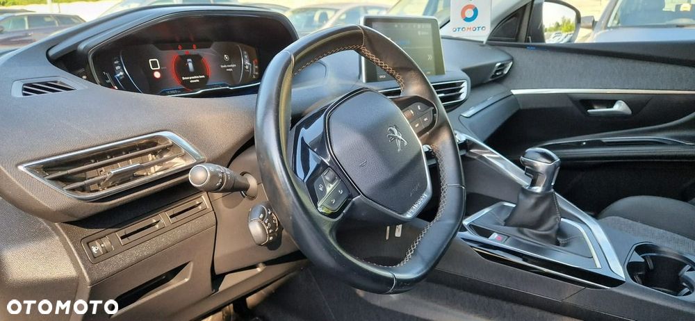 Peugeot 5008 - 20