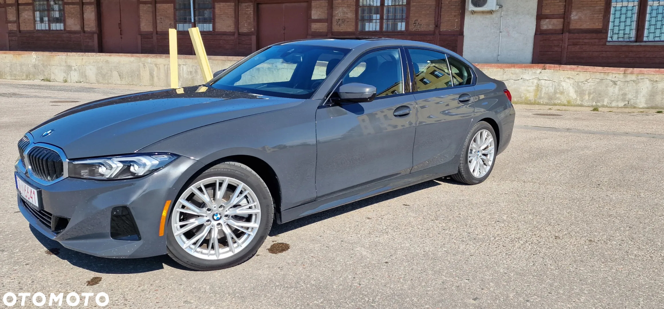 BMW Seria 3 330i Luxury Line - 8