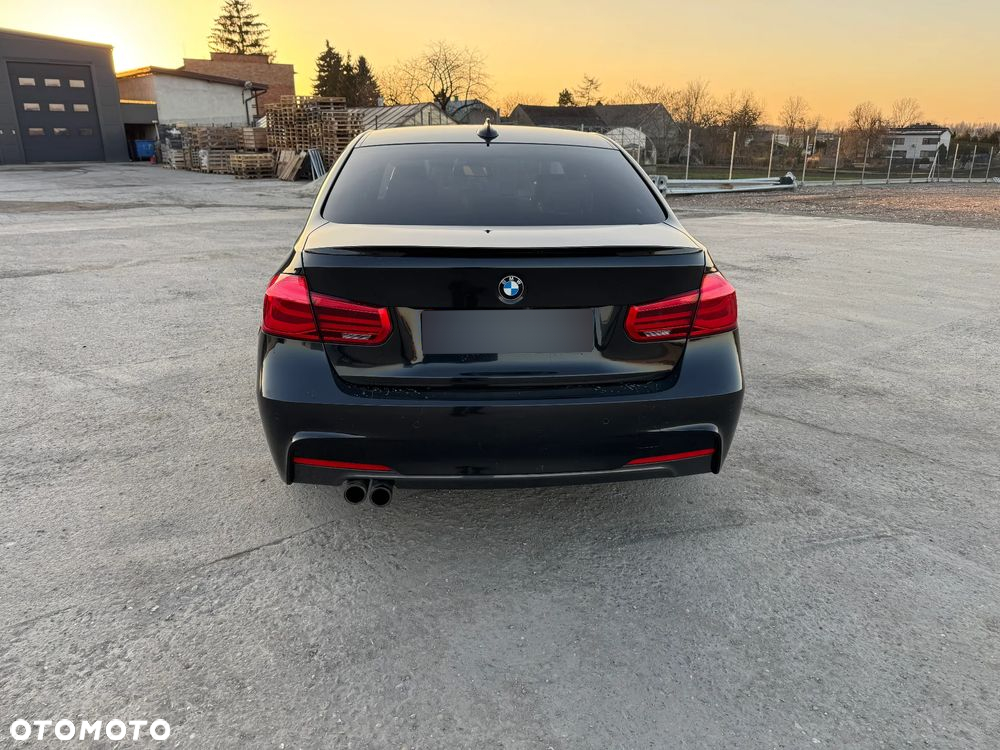 BMW Seria 3 320d M Sport Shadow - 4
