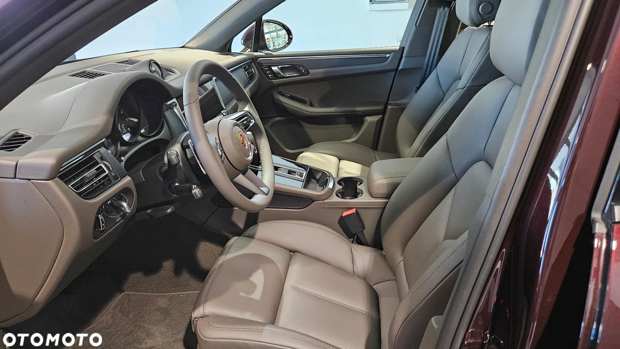 Porsche Macan Standard - 6