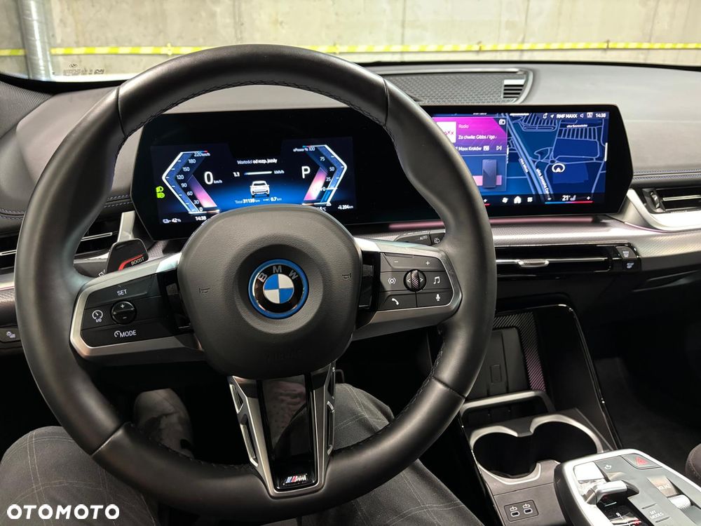 BMW iX1 eDrive20 66.5kWh M Sport - 13