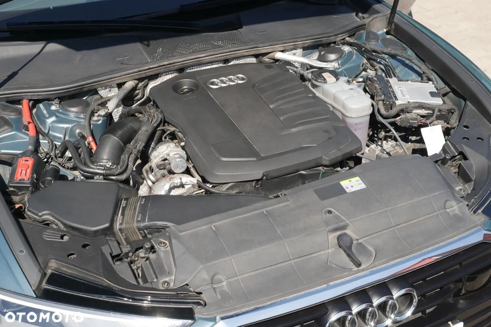 Audi A6 Avant 40 TDI quattro S tronic - 24