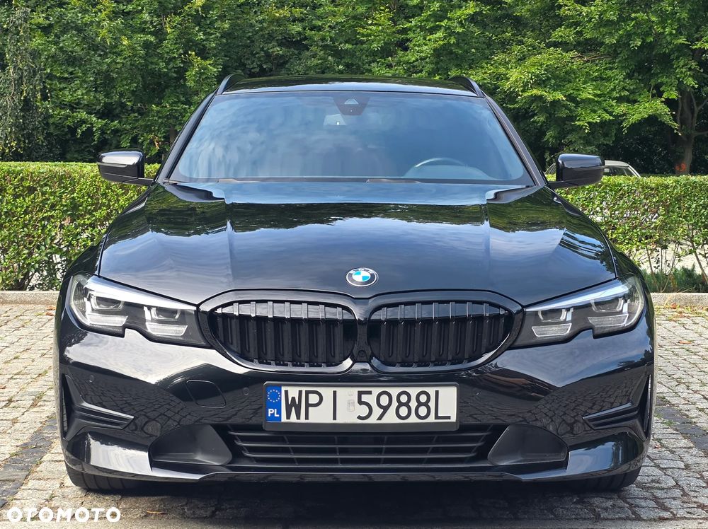 BMW Seria 3 318d MHEV Business Edition - 1