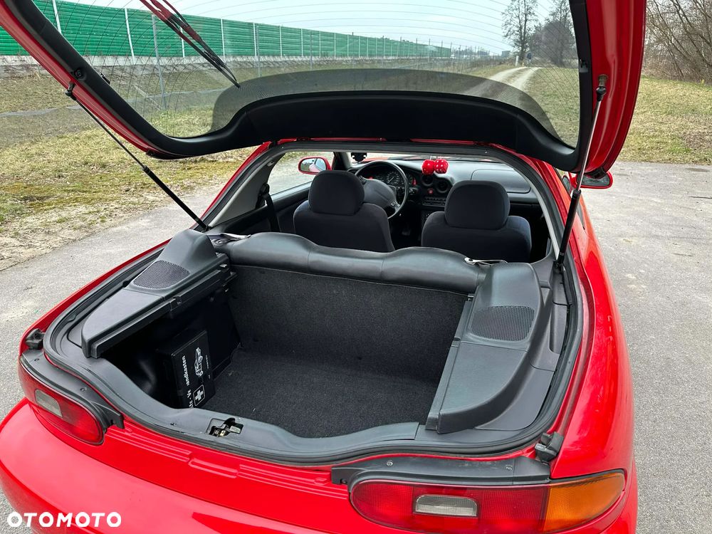 Mazda MX-3 1.6 16V - 11