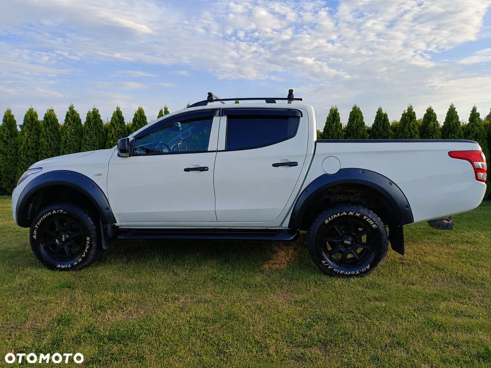 Mitsubishi L200 2.4 d DC Invite EU6 - 2