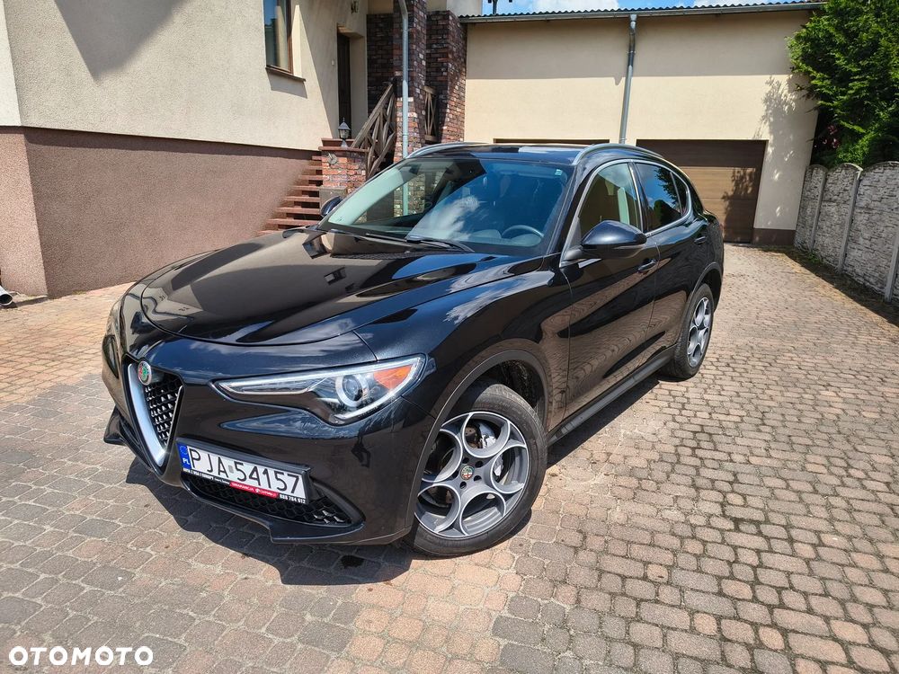 Alfa Romeo Stelvio - 3