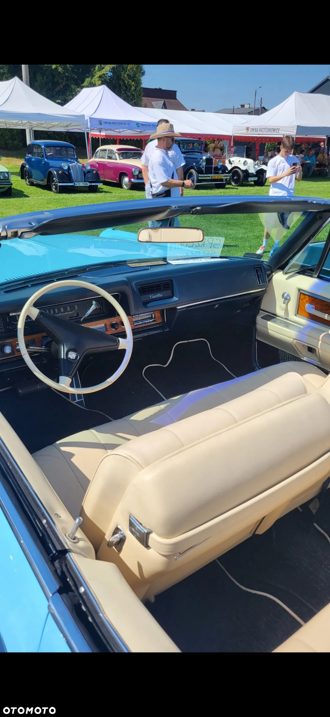 Cadillac Deville - 18