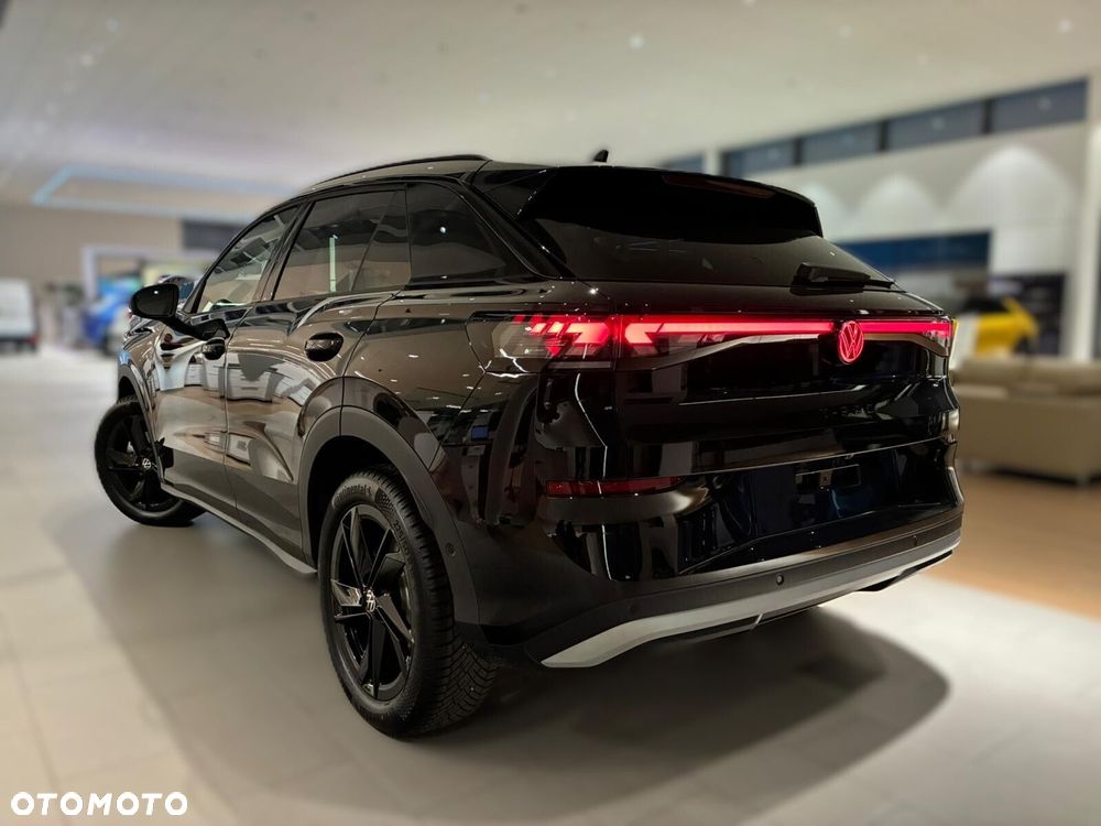 Volkswagen T-Roc - 4