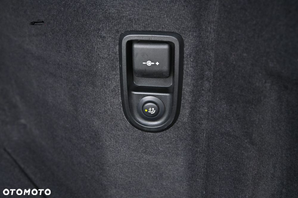 BMW Seria 5 - 35