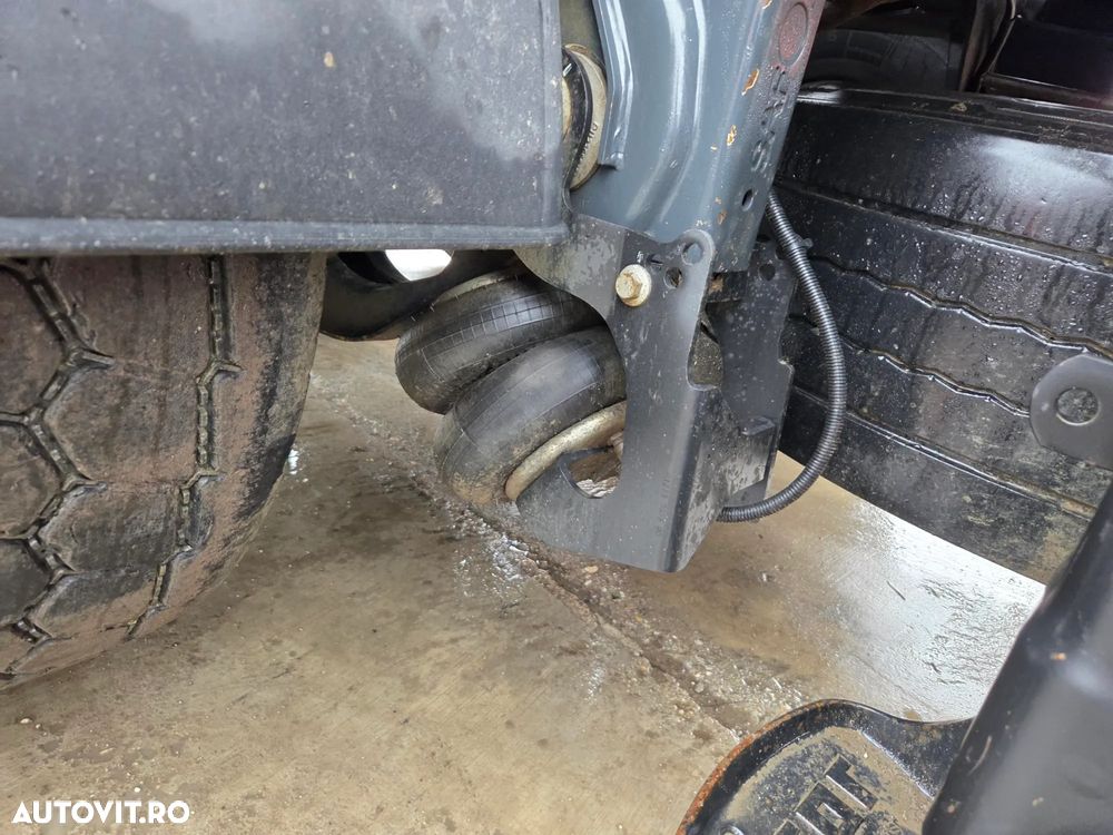 Meiller 3 axe, 28mc, axe SAF, prelata, roata rezerva, axa liftabila, picoare sprijin, masa propie 6,7t, scena vizitare, STARE FOARTE BUNA-posibilitate leasing 4 ani-PROMOTIE 23900 EUR+Tva - 9