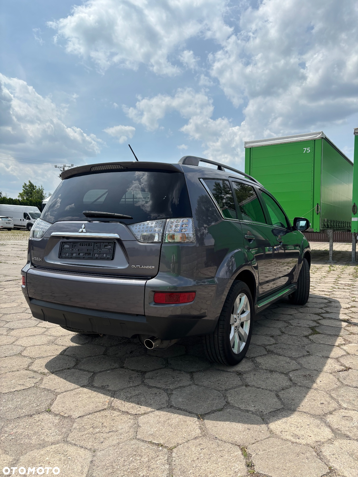 Mitsubishi Outlander 2.0 Intense 2WD - 4
