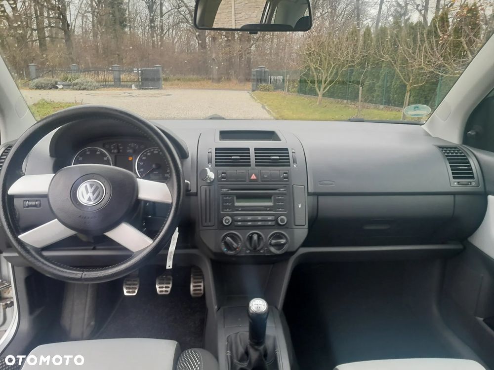 Volkswagen Polo Cross - 10