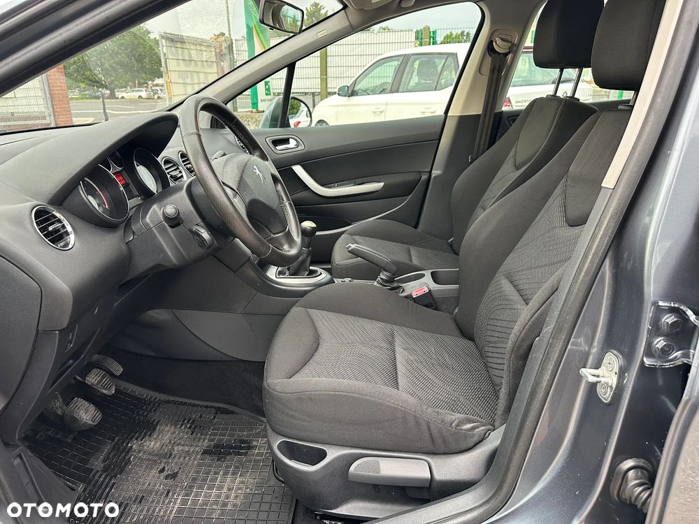 Peugeot 308 - 11