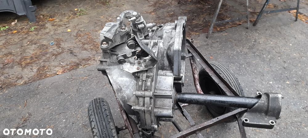 Opel Fiat Saab Skrzynia biegów F40 6 BIEGÓW 55350375 - 6