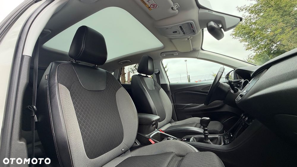Opel Grandland X 1.2 T GPF Elite S&S - 36