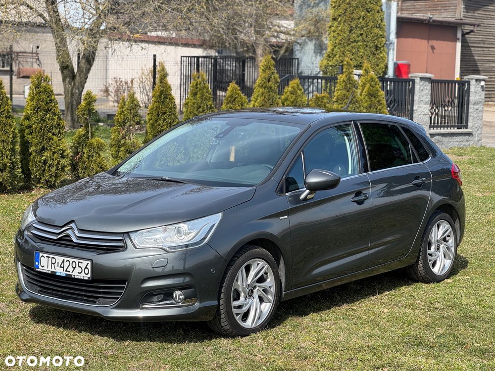 Citroën C4 e-HDi 115 Exclusive - 2