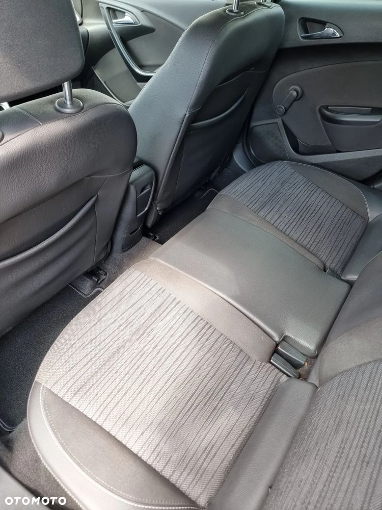 Opel Astra IV 1.4 T Sport - 10