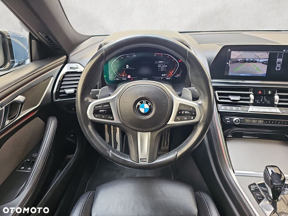 BMW Seria 8 - 14