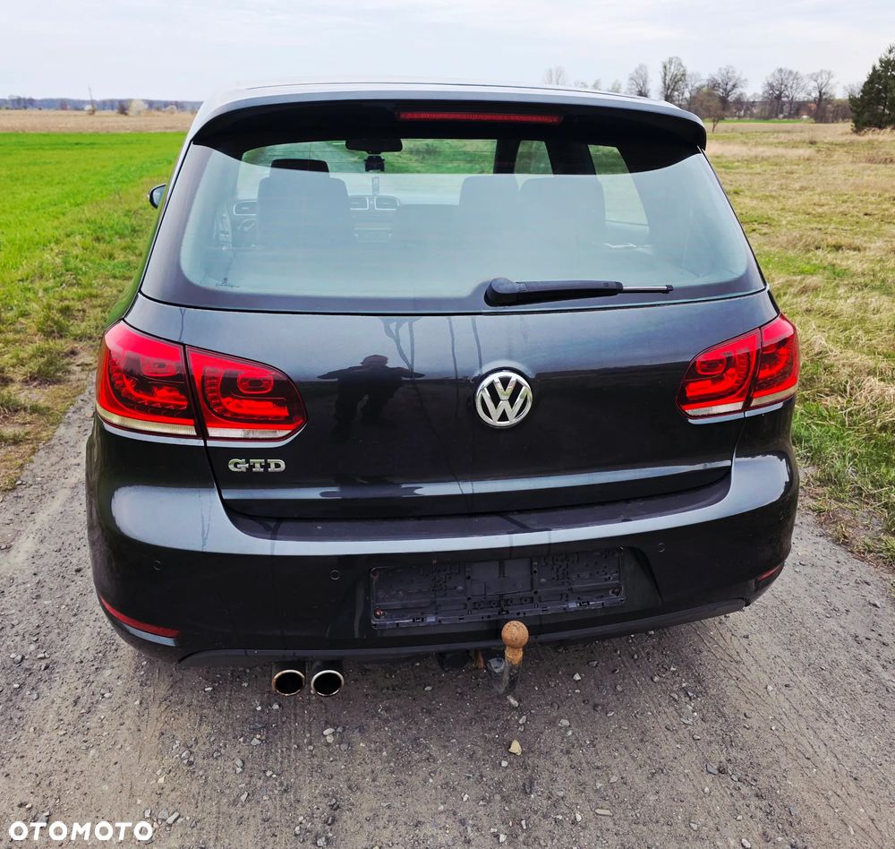 Volkswagen Golf - 13