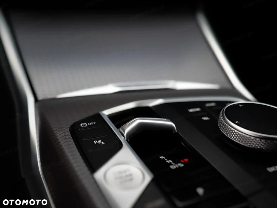 BMW Seria 3 - 10