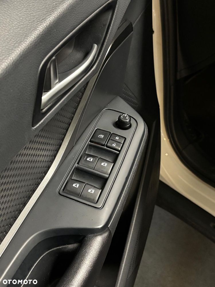 Toyota C-HR 1.8 Hybrid Dynamic - 21