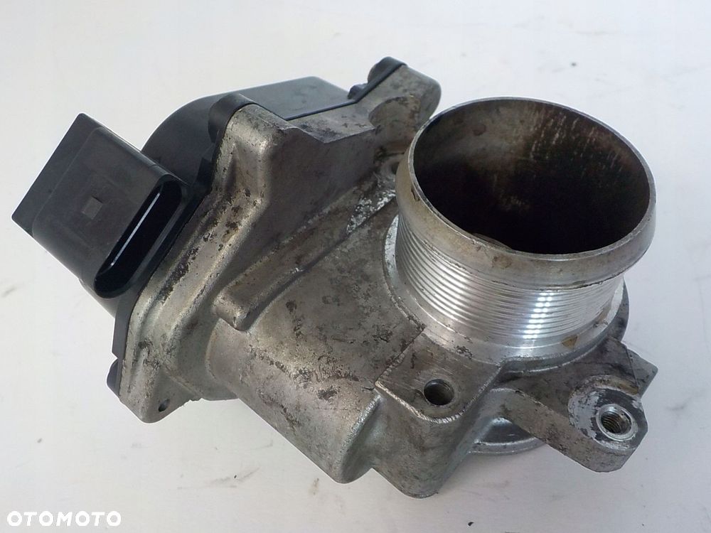 VW AUDI SKODA 1.6 TDI CAY PRZEPUSTNICA 03L128063J - 1