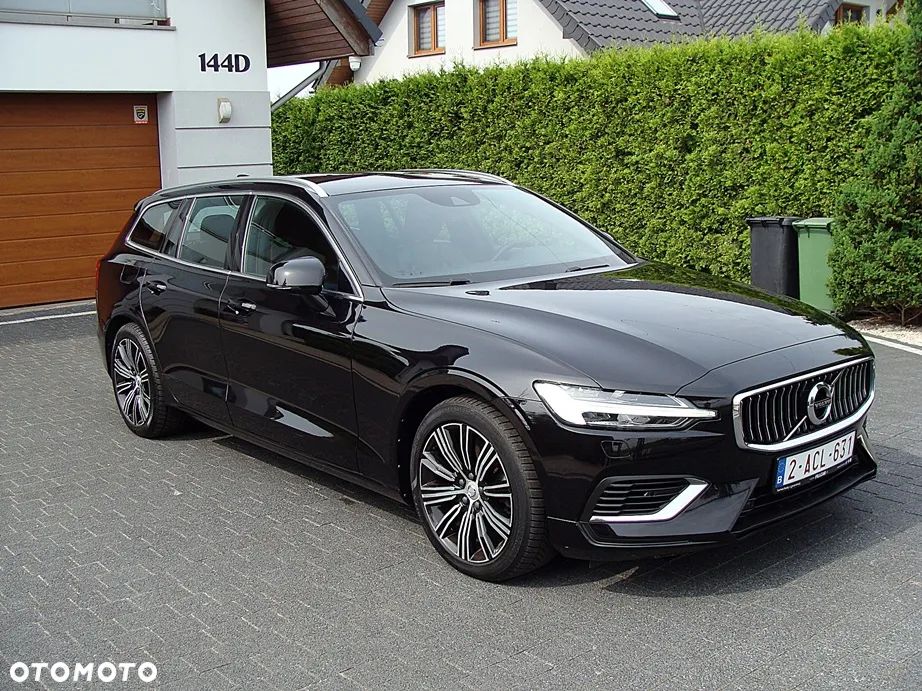 Volvo V60 T6 AWD Recharge Geartronic Inscription Expression - 2