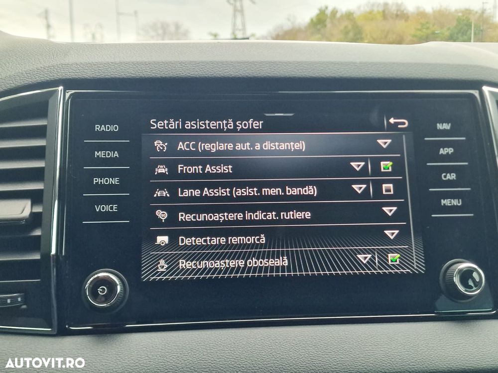 Skoda Karoq 2.0 TDI SCR 4x4 DSG Ambition - 20