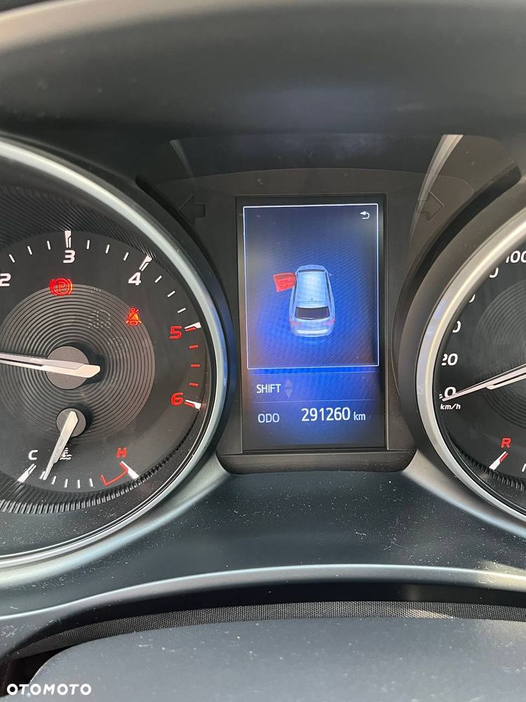 Toyota Avensis 2.0 D-4D Prestige - 8