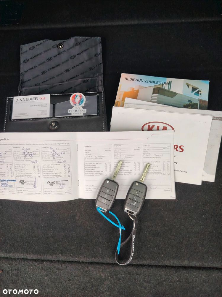 Kia Ceed - 14