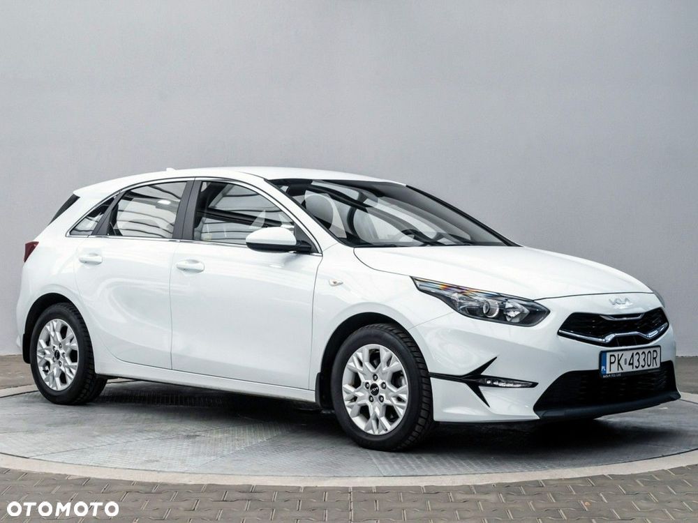 Kia Ceed 1.5 T-GDI M - 4