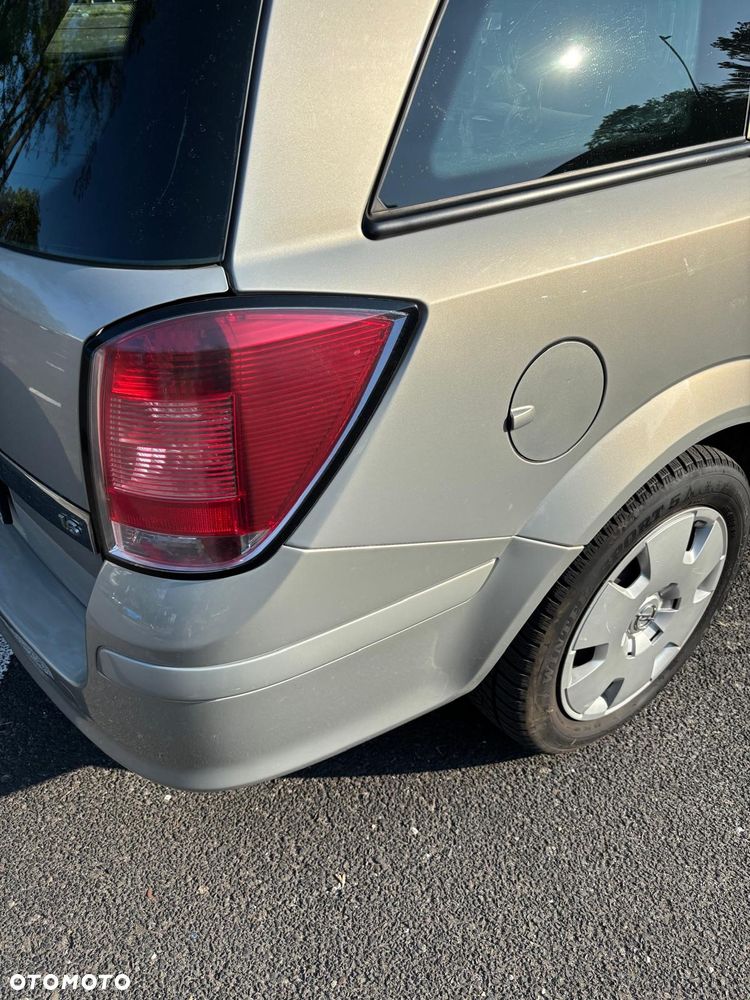 Opel Astra III 1.6 Enjoy - 9