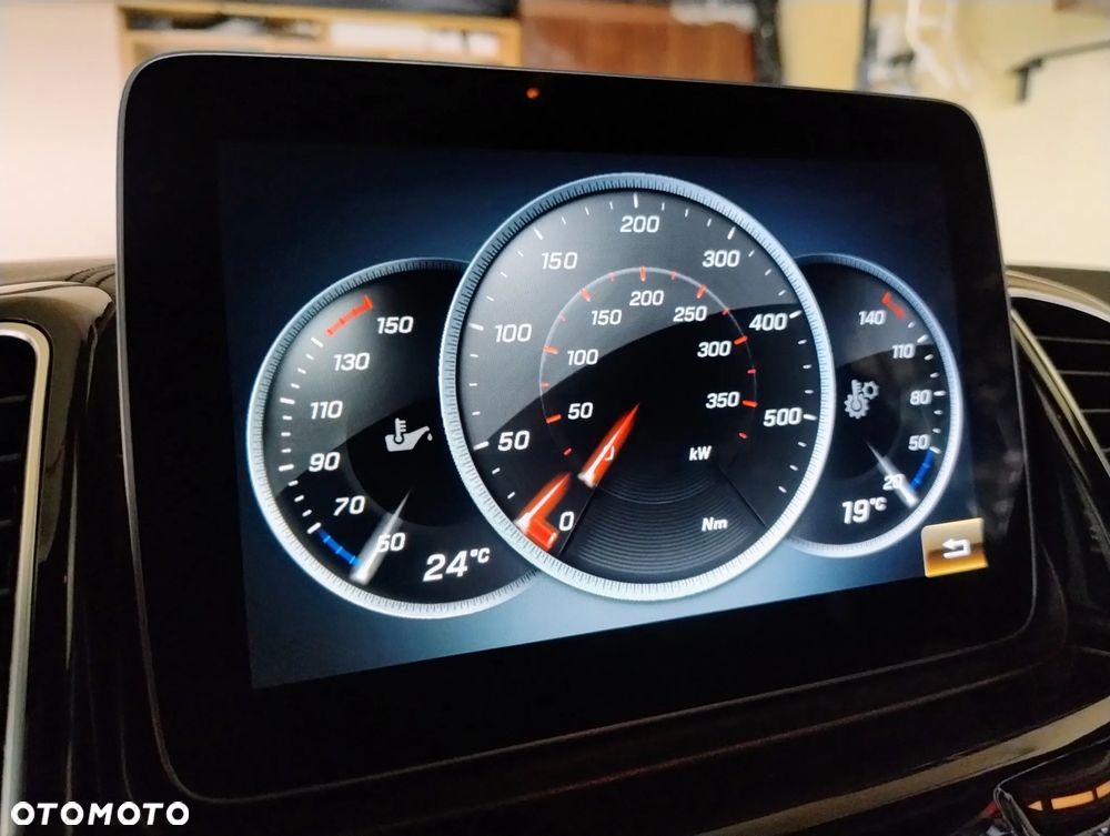 Mercedes-Benz GLE AMG Coupe 43 4-Matic - 29