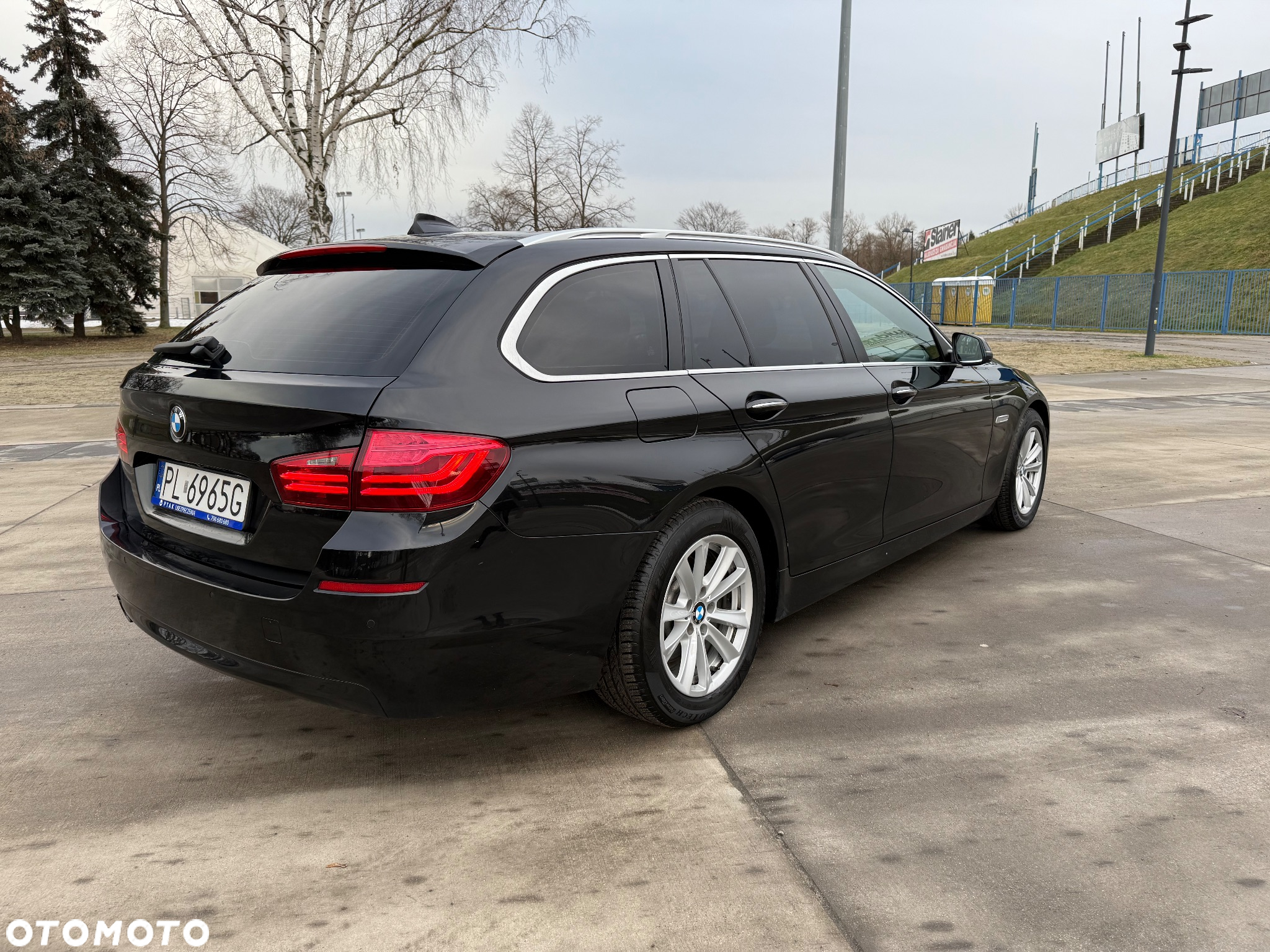 BMW Seria 5 518d - 6
