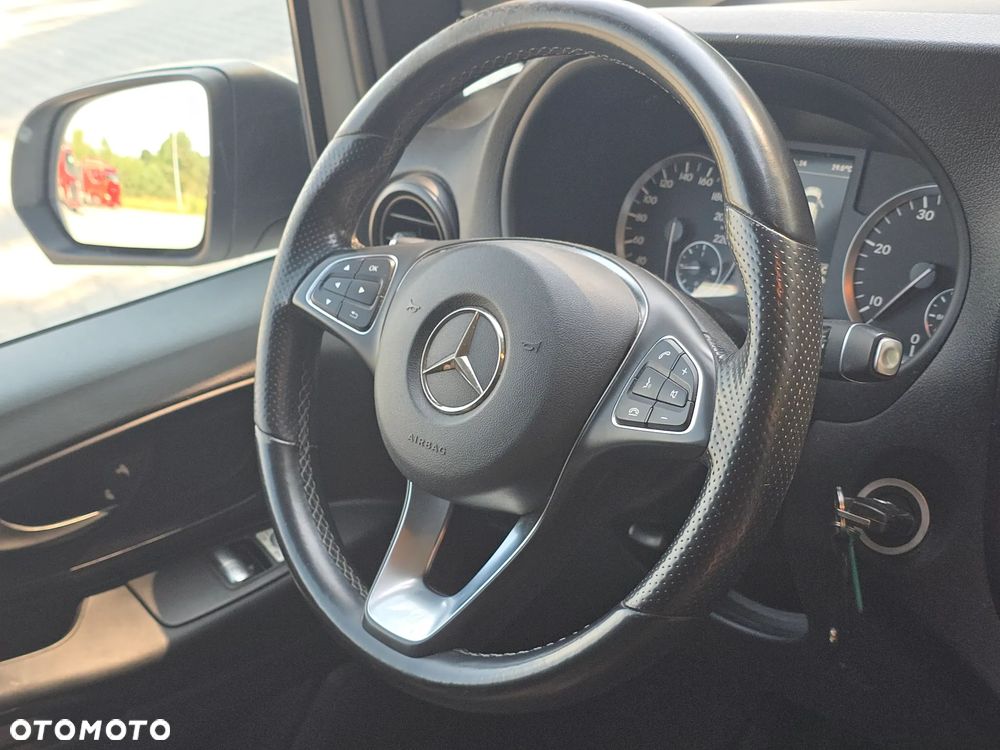 Mercedes-Benz Vito CDI Tourer Base 447.701 - 12