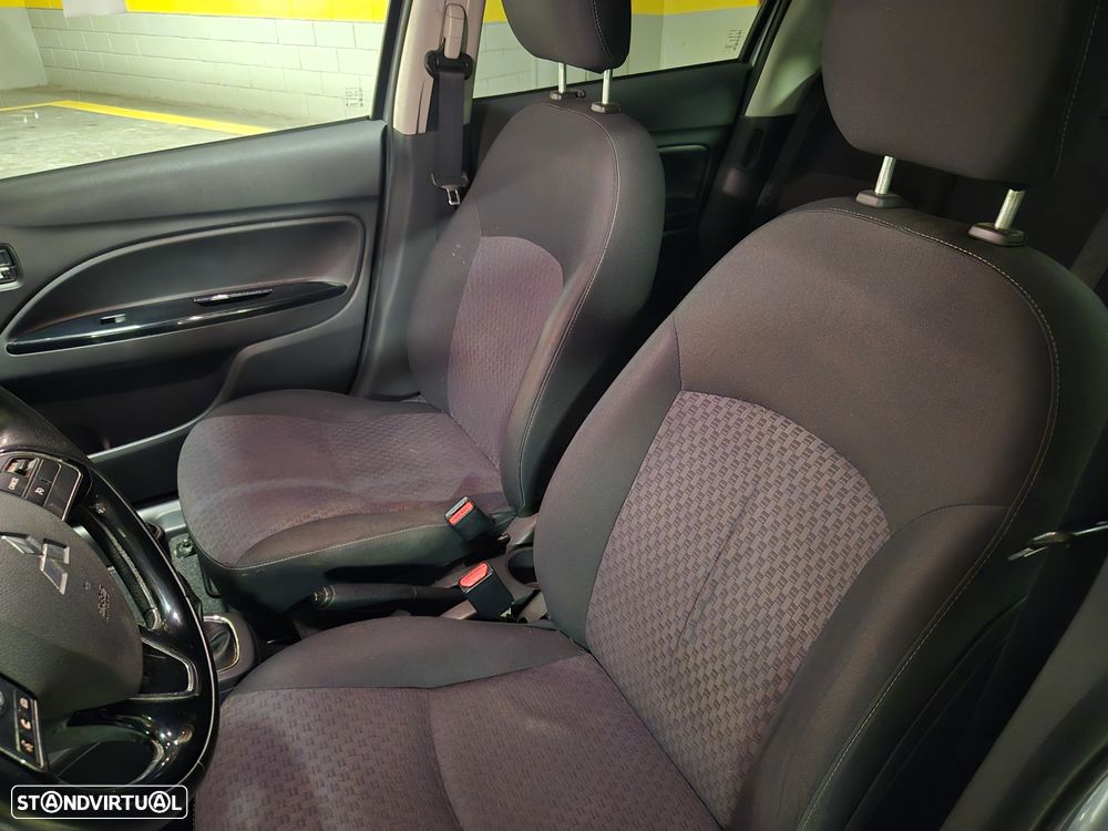 Mitsubishi Space Star 1.2 Intense - 26