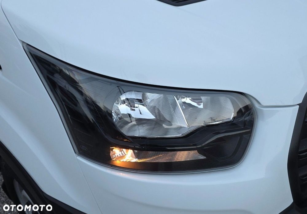 Ford Transit - 36