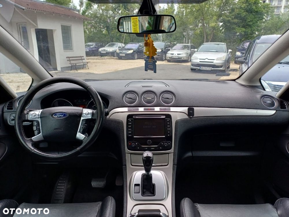 Ford S-Max - 9