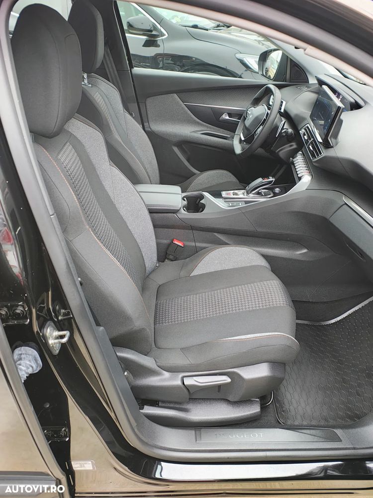 Peugeot 3008 PureTech 130 Stop & Start GPF EAT8 Active Business-Paket - 24