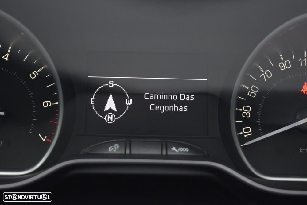 Peugeot 208 1.2 PureTech GT Line - 28