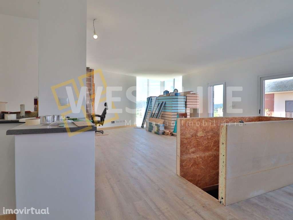 Moradia T3 +1 NOVA - Localização tranquila e ótima iluminação natur... - Grande imagem: 3/26