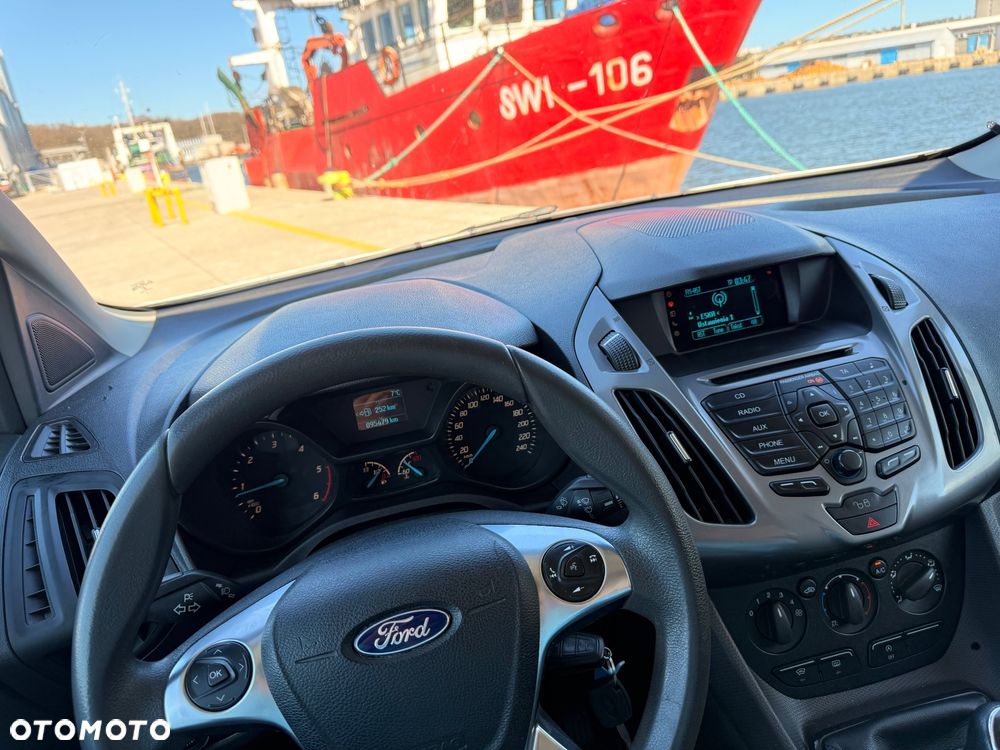 Ford Connect - 10